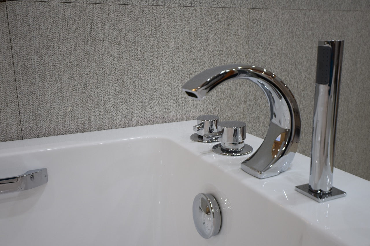 جاكوزى Jacuzzi