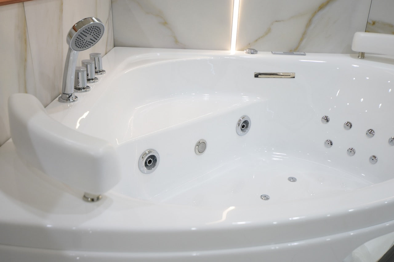 جاكوزى Jacuzzi